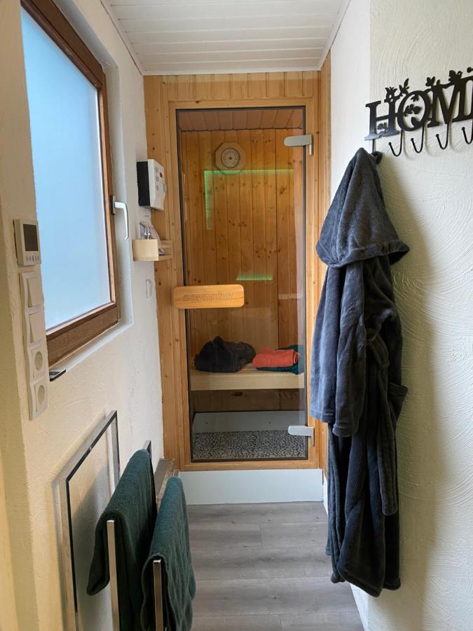 Gleis 2, Waggon Mit Ofen, Optional Mit Whirlpool Und Sauna Dahlem (Euskirchen) Exterior foto